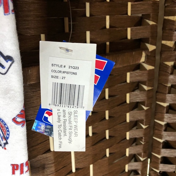 Reebok Toddler Girls Detroit Pistons Long Dress - Picture 7 of 15